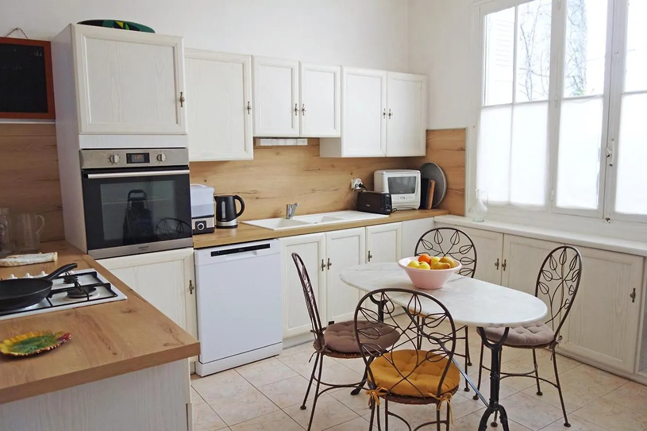 Le Balcon Sur Grignan Apartamento
